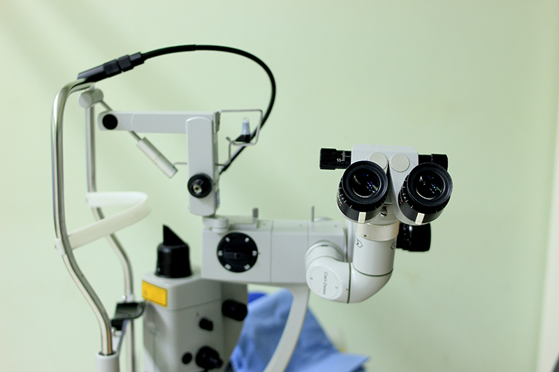 Eye examination Laser treatment for diabetic retinopathy patients