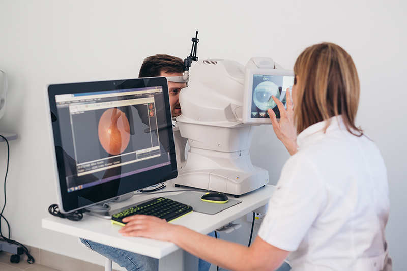 Retina scan exam